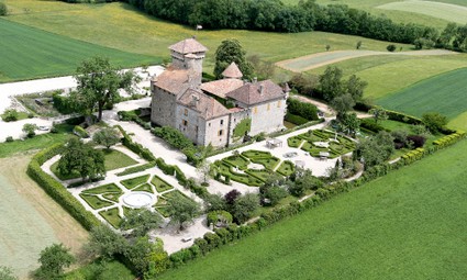 Chateau AVULLY